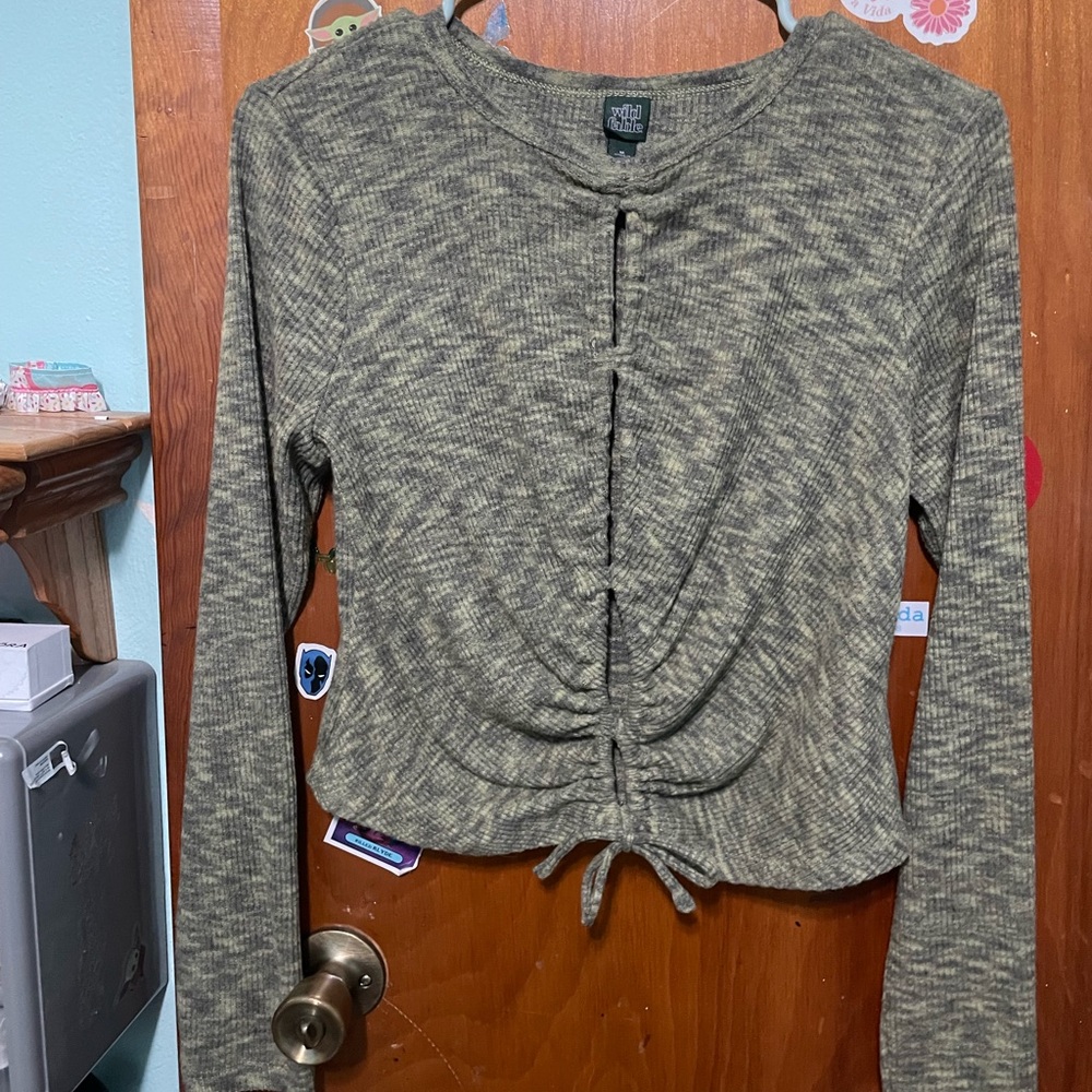 Green wild fable top with string M